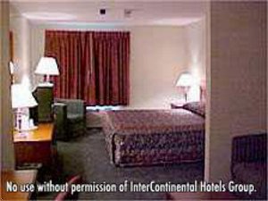 Отель Comfort Inn East