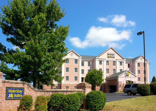 Апартаменты Mainstay Suites Airport