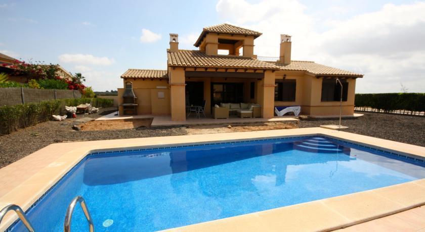 Вилла Hacienda Golf Properties. REF: SV02