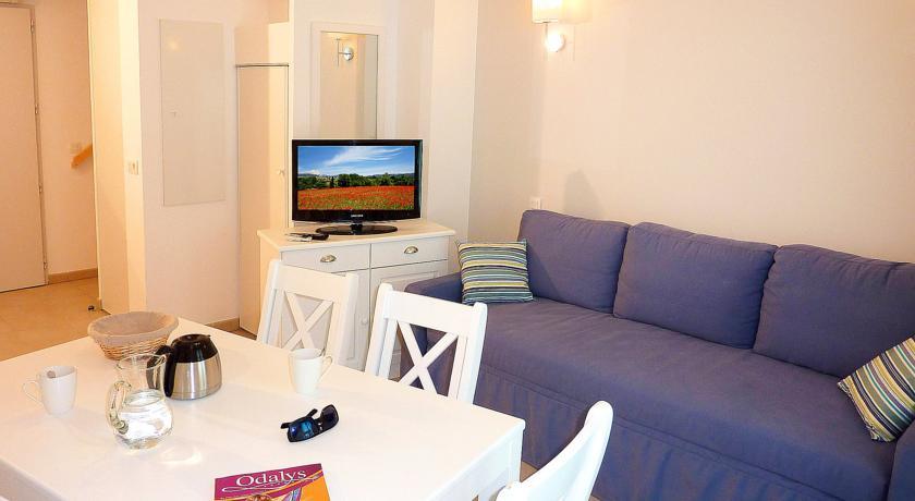 Апартаменты Apartment Cabriès 2