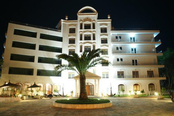 Отель Europa Grand Resort