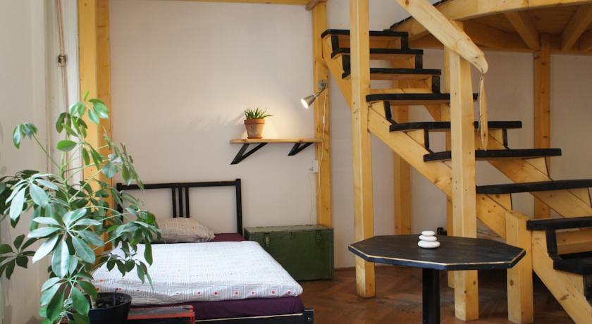 Minoo House