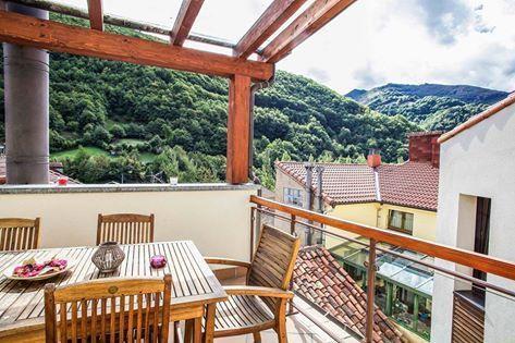 Апартаменты Apartamentos Turisticos Cuirgu