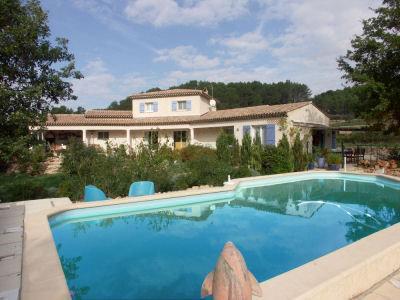 Апартаменты Maison Les Lavandes