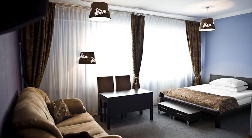 Отель Hotel Korona