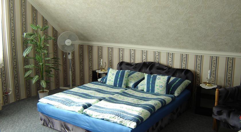 Zsuzsanna Apartmanház