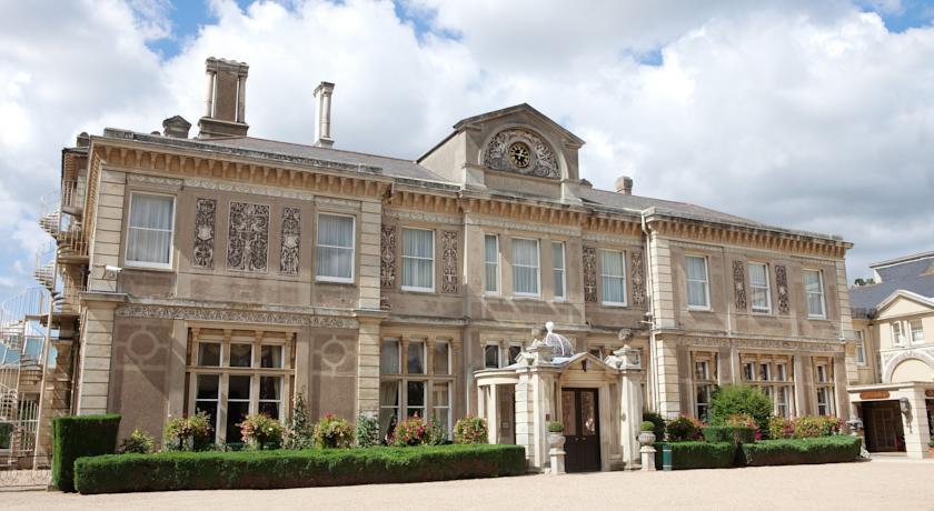 Отель Down Hall Country House Hotel
