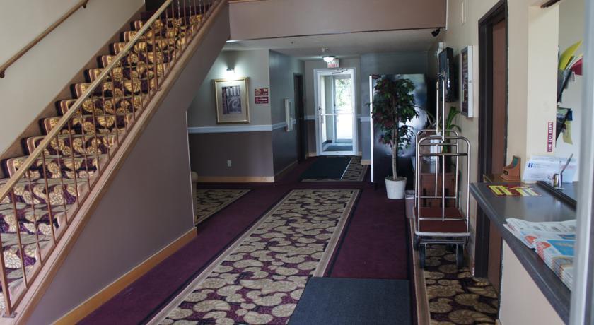 Отель Select Inn Maple Grove