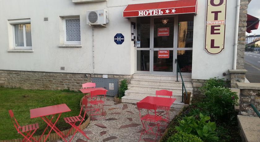 Отель Le Chapeau Rouge