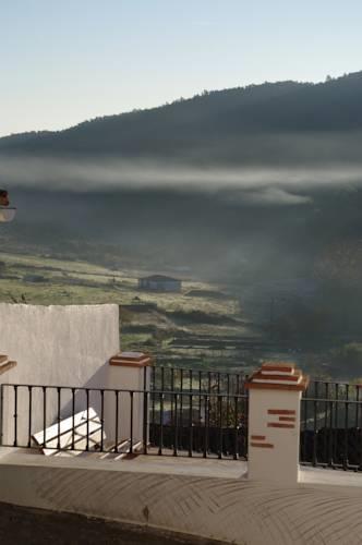 Апартаменты Vivienda Turistica de Alojamineto Rural Casa Valdelarco