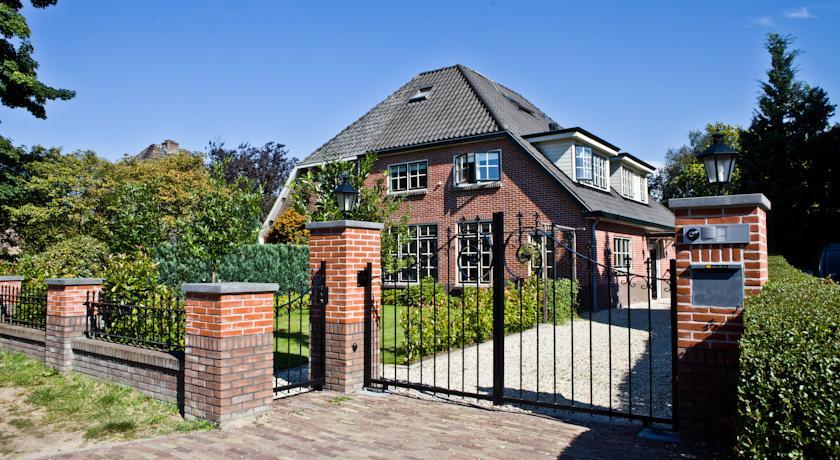 Мини-отель Blaricum Bed and Breakfast