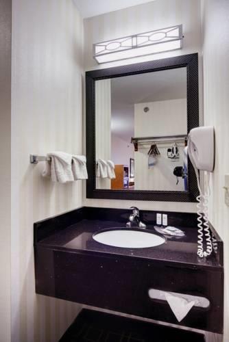 Отель Fairfield Inn by Marriott East Lansing
