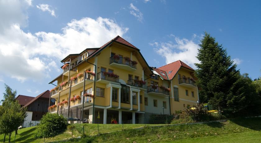 Отель Wildwiesenhof