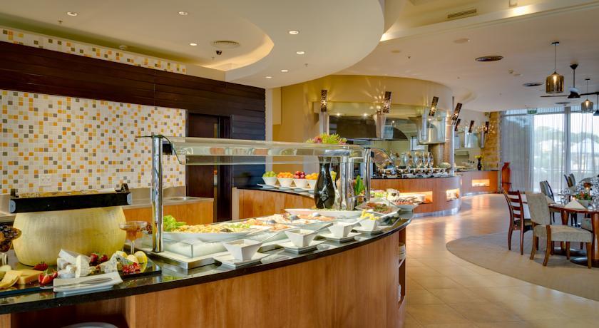 Отель Arabella Hotel & Spa