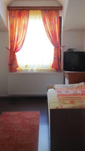 Motel Tomix