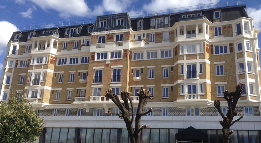 Отель Executive Hôtel Paris Gennevilliers