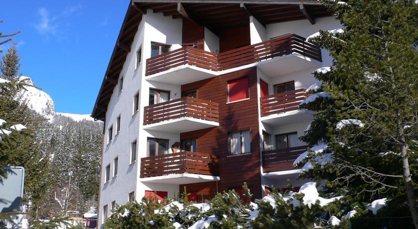 Апартаменты Apartment Randogne 2