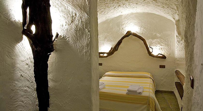 Апартаменты Cuevas La Atalaya