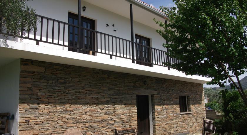 Отель Casa Oliveiras do Douro