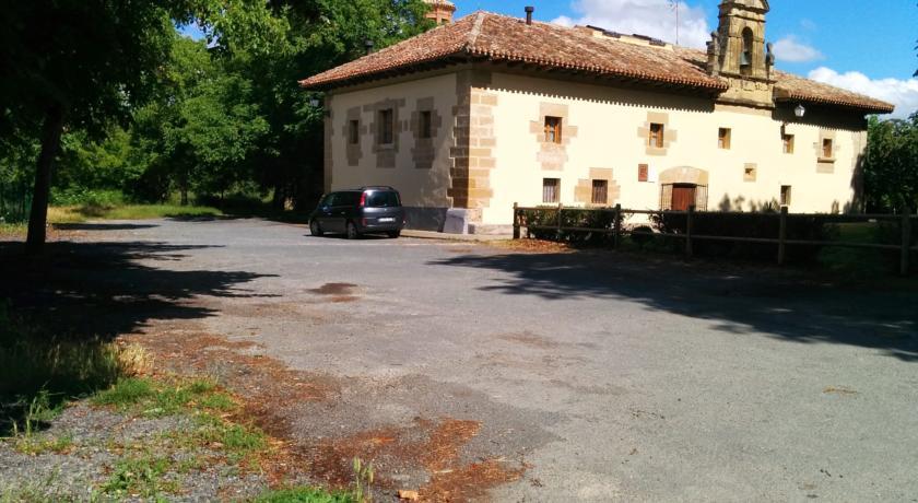 Хостел Albergue Nuestra Señora de Carrasquedo