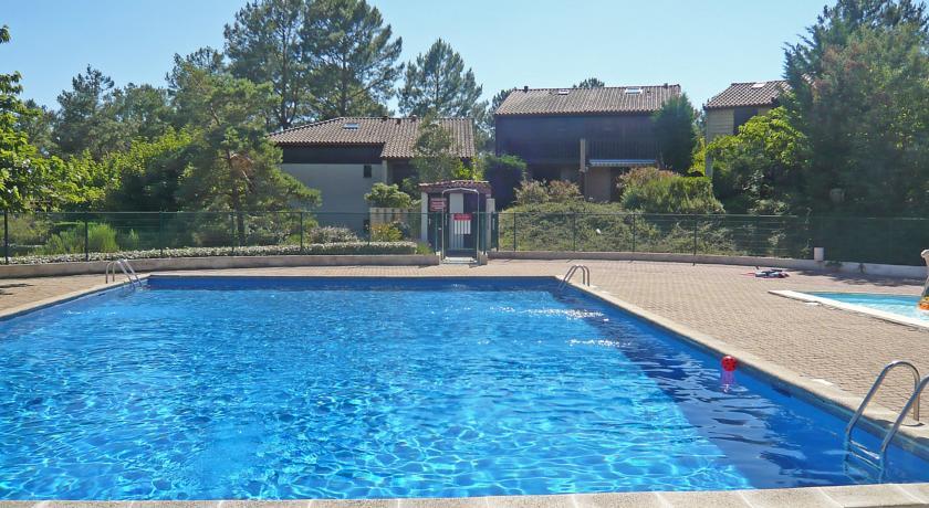 Апартаменты Holiday home Lacanau