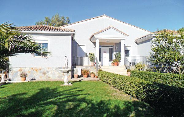 Апартаменты Holiday home Albalat dels Tarongers 57
