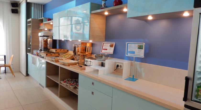 Отель Ibis La Rochelle Centre
