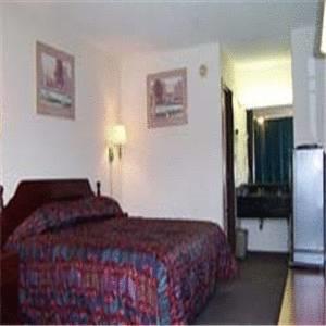 Отель Knights Inn Rosenberg