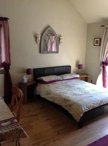 Мини-отель Devon's Duck n Dane B&B