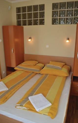 Апартаменты Apartment Cserkeszölö 9