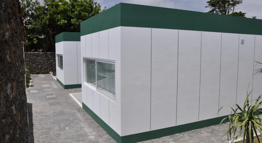 Отель Apartamentos Turisticos Quinta de Santa Barbara