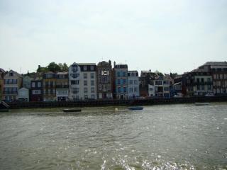 Апартаменты Residence des Quais