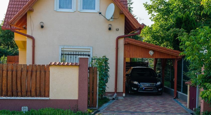 Апартаменты Béke apartman