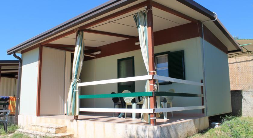 Отель Camping Fontana delle Rose