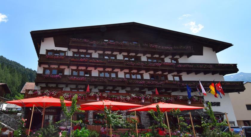 Отель Hotel Basur