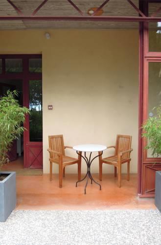 Отель Hotel Estelou