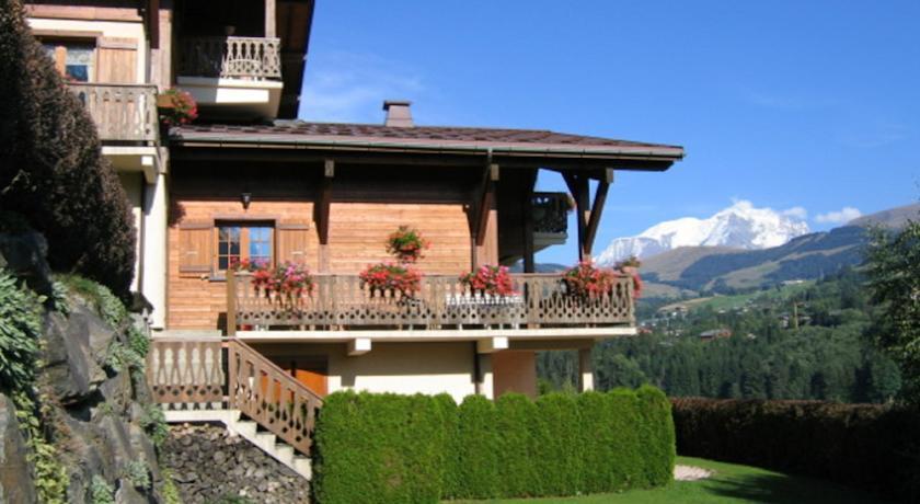 Апартаменты Appartement Le Charvin