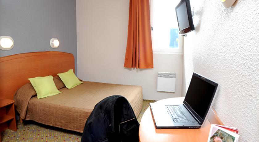 Отель Hôtel Balladins Tours Nord