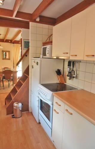 Апартаменты Holiday home Rekem-Lanaken 59