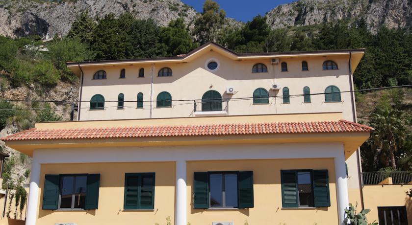 Отель Hotel Città del Sole