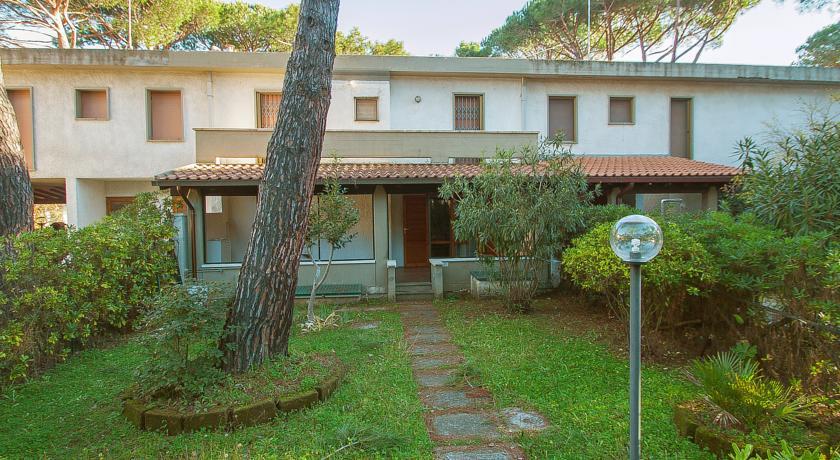 Апартаменты Holiday home Principina a Mare