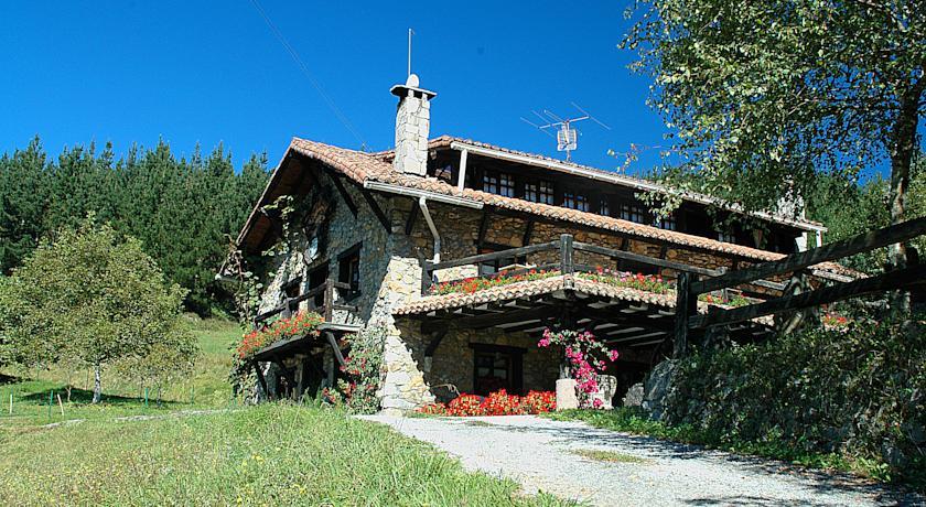 Отель Casa Rural Txopebenta