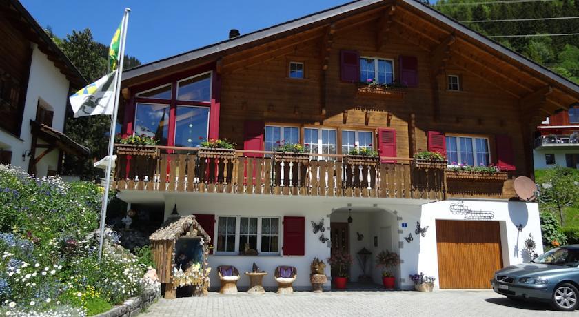 Апартаменты Ferienwohnung Casa Ursina