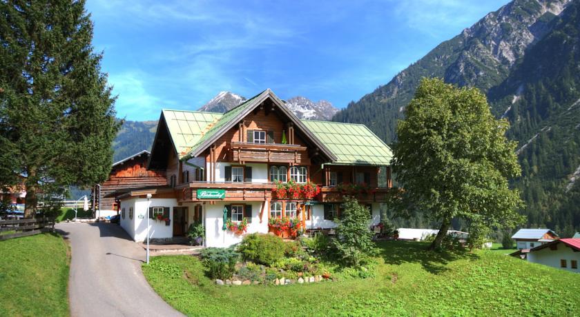 Апартаменты Bödmerhof