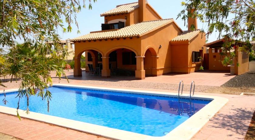 Апартаменты Hacienda Golf properties. REF:BA01