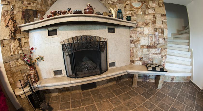 Sluncho Guest House