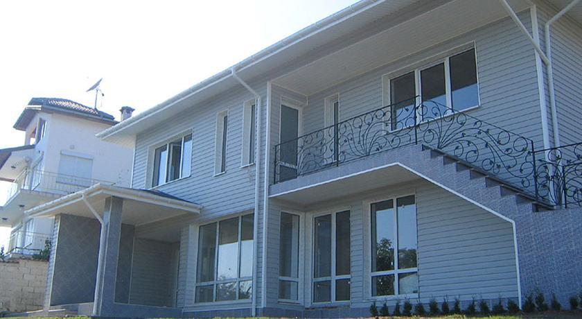 Blue Villa