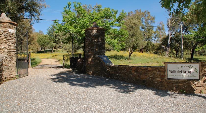 Мини-отель Valle del Arroyo Casas Rurales - Bed & Breakfast