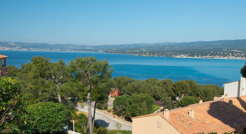 Апартаменты Apartment Saint-Cyr-sur-Mer 1