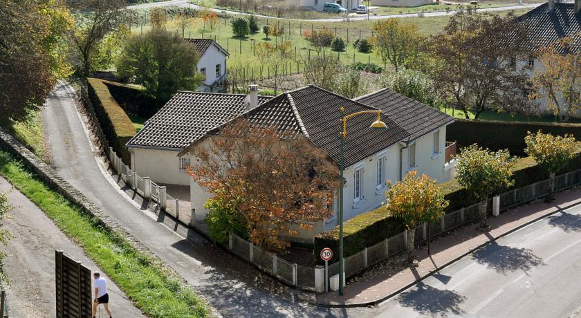 Вилла Villa Saint-Pardoux-la-Rivière